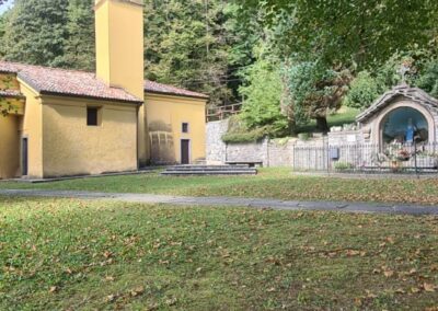 Rezzago funghi di terra cascina Enco Campoe' Caglio percorso Segantini